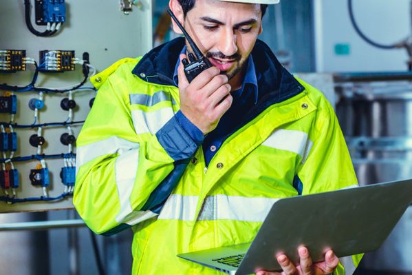 venta e instalación equipos radio control Manteniments Rabinad en Begues, Barcelona